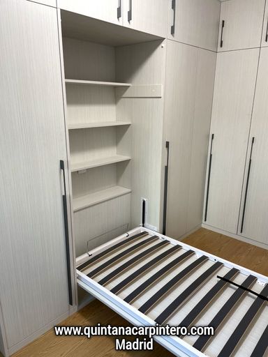 Cama abatible vertical